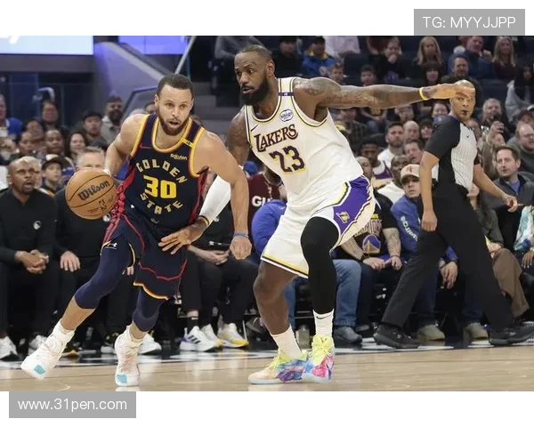 火箭队与勇士队精彩对决直播回放及赛后分析全程报道 火箭队与勇士队精彩对决直播回放及赛后分析全程报道