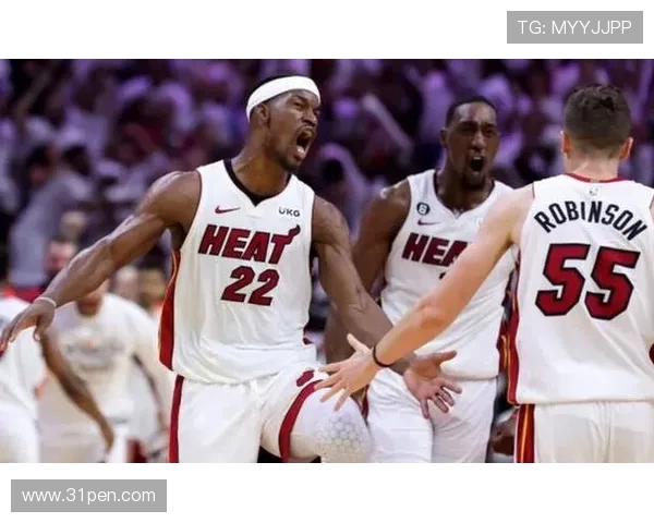 热火与凯尔特人激战正酣比分胶着精彩瞬间回顾与分析