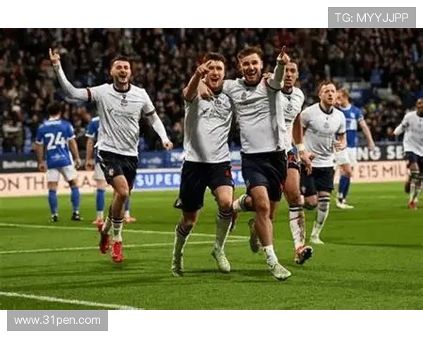 牛津联主场迎战北安普敦双方争夺英甲联赛关键积分 牛津联主场迎战北安普敦双方争夺英甲联赛关键积分